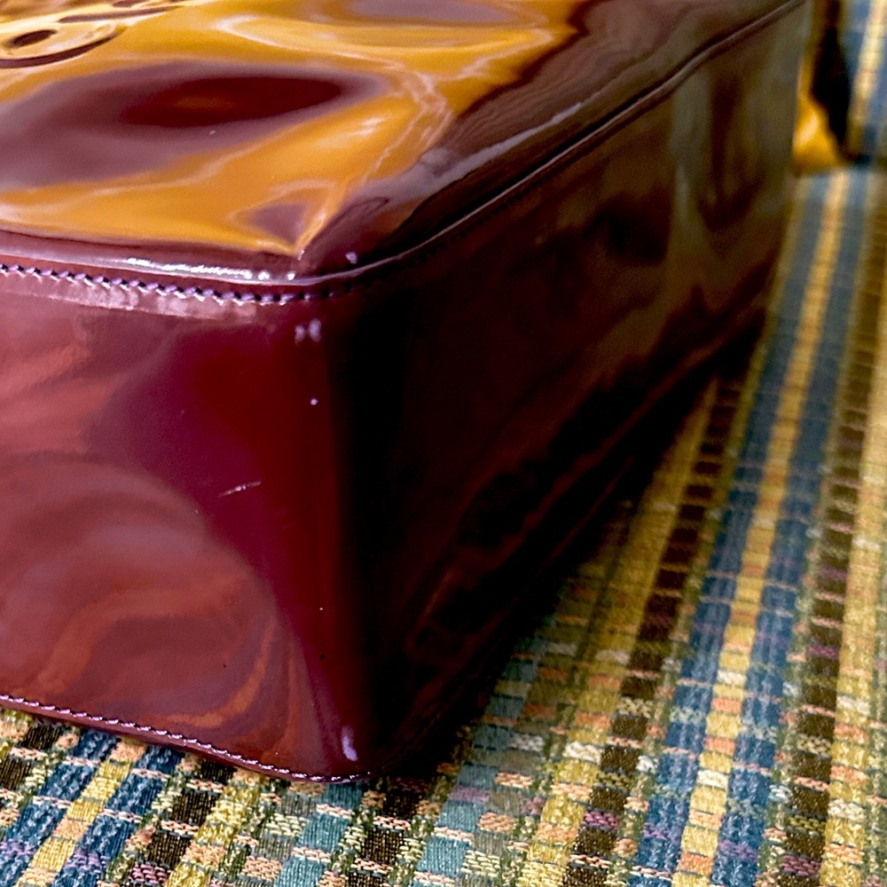 Chanel Authentic Bordeaux Red Chanel Letter Logo Patent Leather Tote - Picture 7 of 15